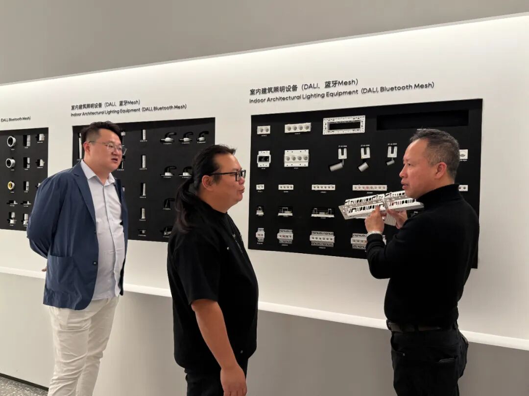 /uploads/image/2026/01/09/51c47ef8ed6a5c99a6da5f4eca4dc078.jpg 640 (5).jpg