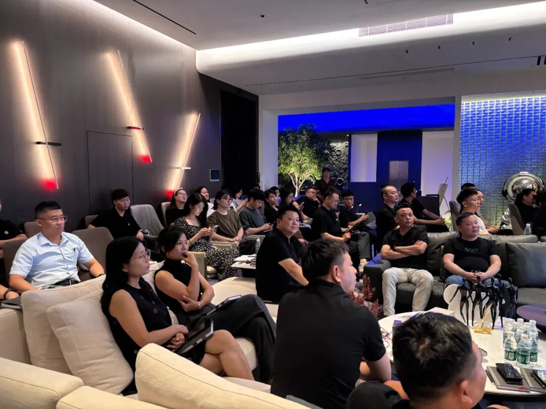 /uploads/image/2026/01/09/f763ef6ae07cbe15f08f0a88d2912a5c.jpg 640 (8).jpg